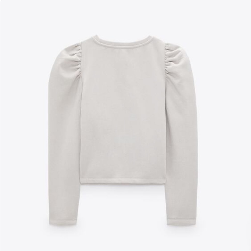 ZARA - puff sweatshirt - light gray - women’s sz. L